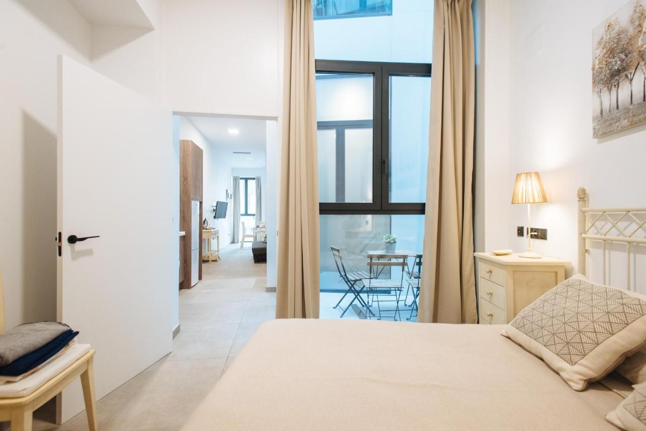 Apartamento Centrico En La Calle Cruz Verde, 10 Seville Luaran gambar