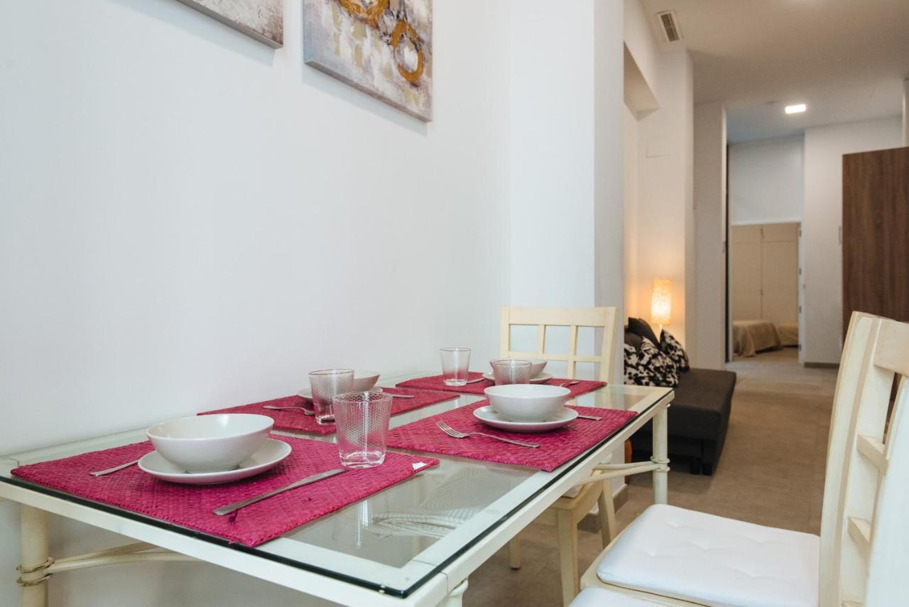 Apartamento Centrico En La Calle Cruz Verde, 10 Seville Luaran gambar
