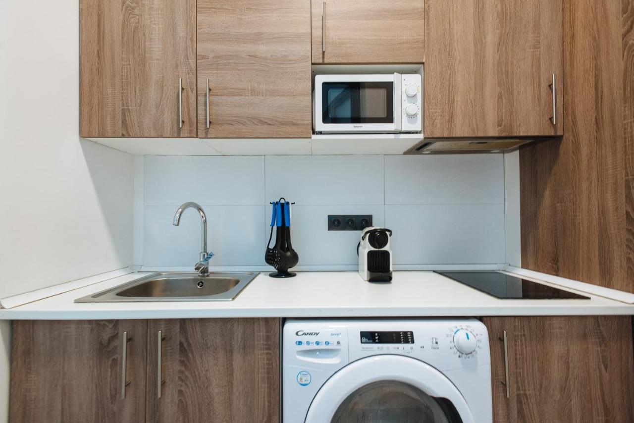 Apartamento Centrico En La Calle Cruz Verde, 10 Seville Luaran gambar