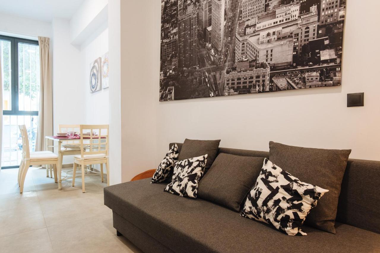 Apartamento Centrico En La Calle Cruz Verde, 10 Seville Luaran gambar