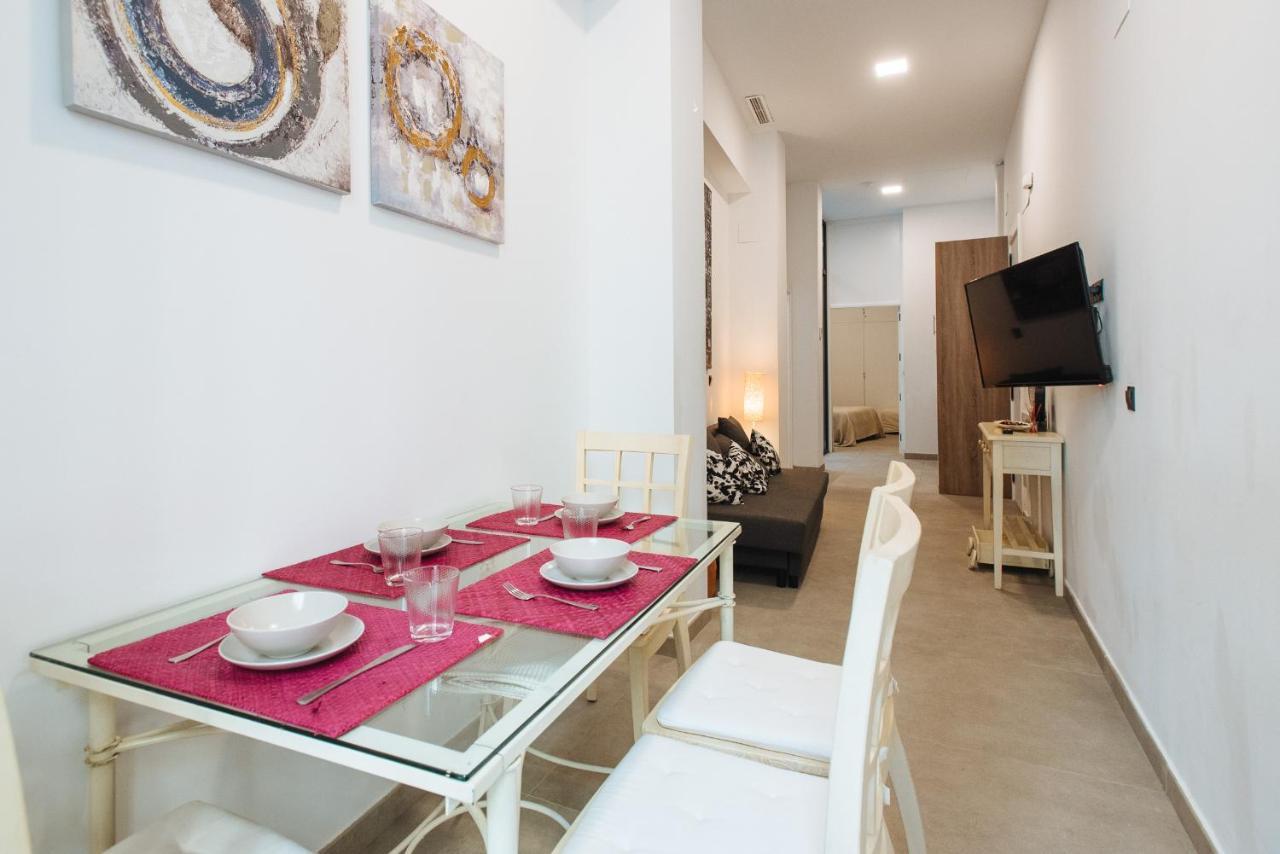 Apartamento Centrico En La Calle Cruz Verde, 10 Seville Luaran gambar